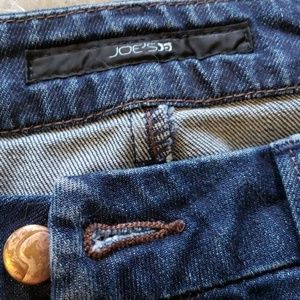 Size 28W straight leg blue Joe's Jeans